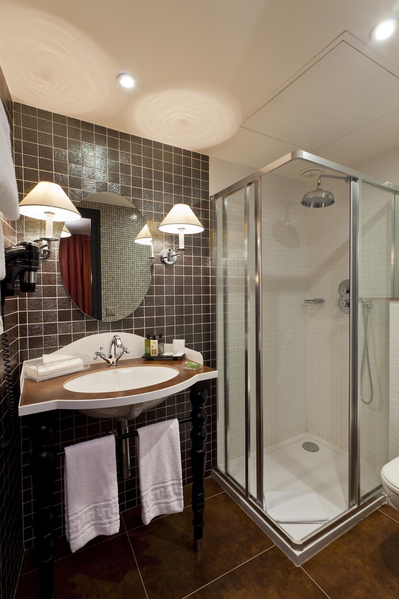 Hotel Fontaines Du Luxembourg Париж Екстериор снимка